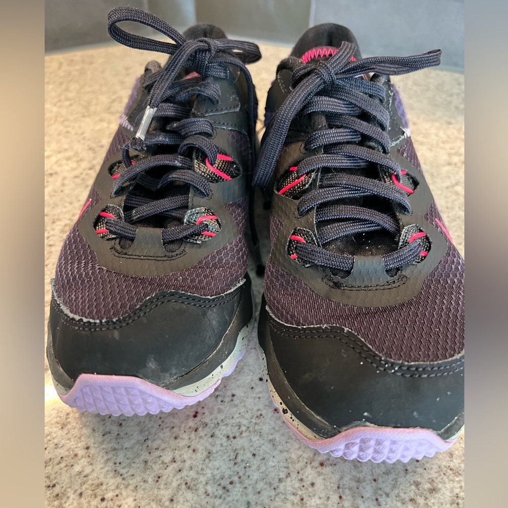 Nike Trail Ladies Shoes Size 6.5 - Picture 10 of 11